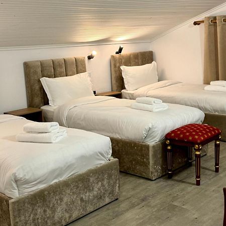 Vila Alizee Hotel Tiranë Eksteriør bilde