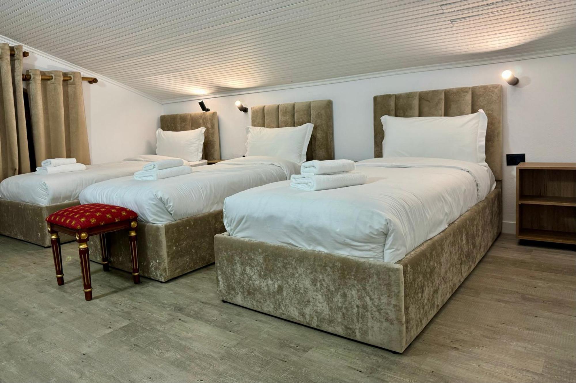 Vila Alizee Hotel Tiranë Eksteriør bilde
