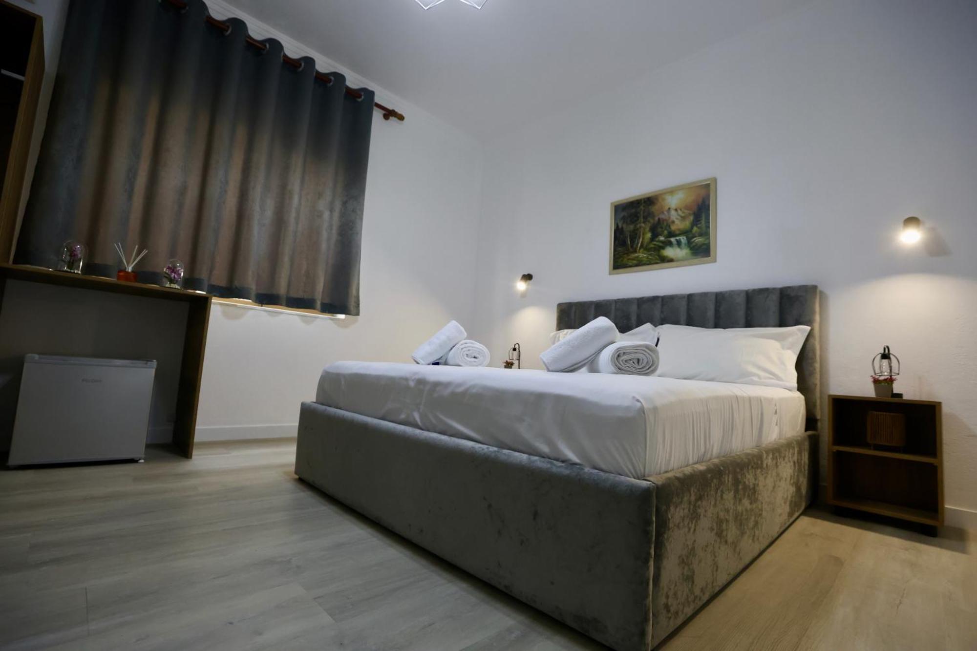 Vila Alizee Hotel Tiranë Eksteriør bilde
