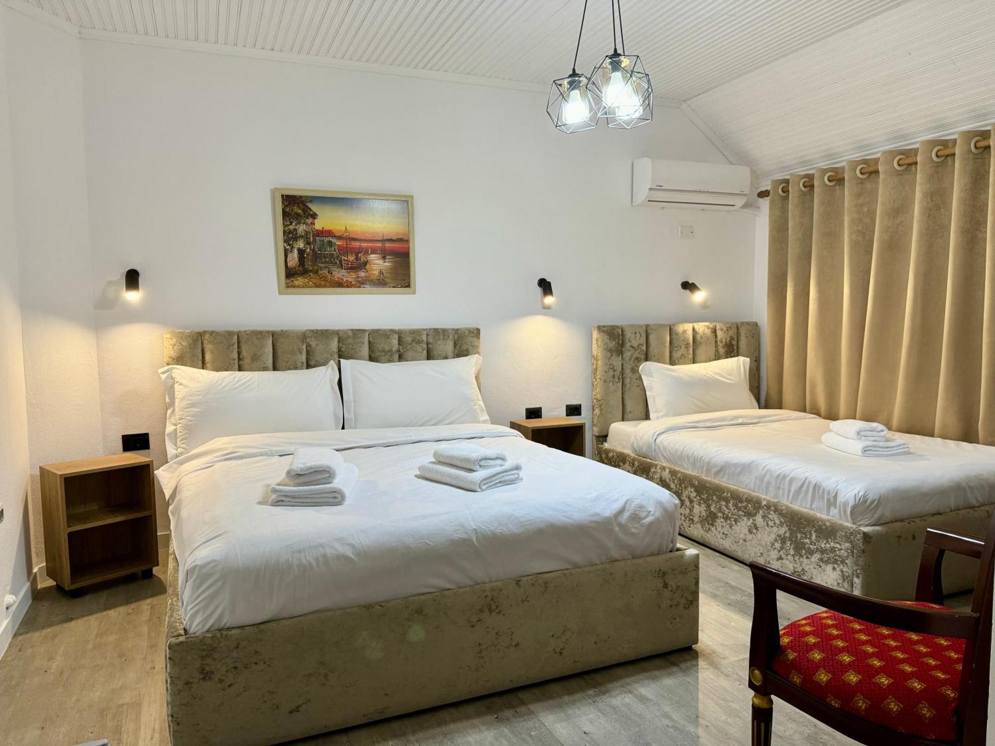 Vila Alizee Hotel Tiranë Eksteriør bilde