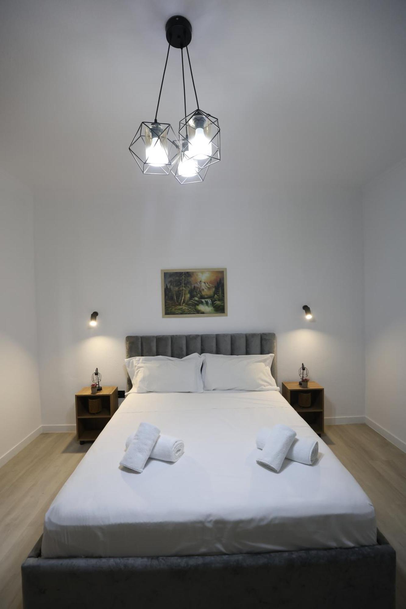 Vila Alizee Hotel Tiranë Eksteriør bilde