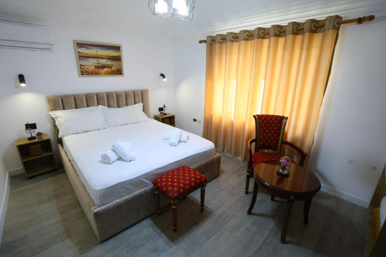 Vila Alizee Hotel Tiranë Eksteriør bilde